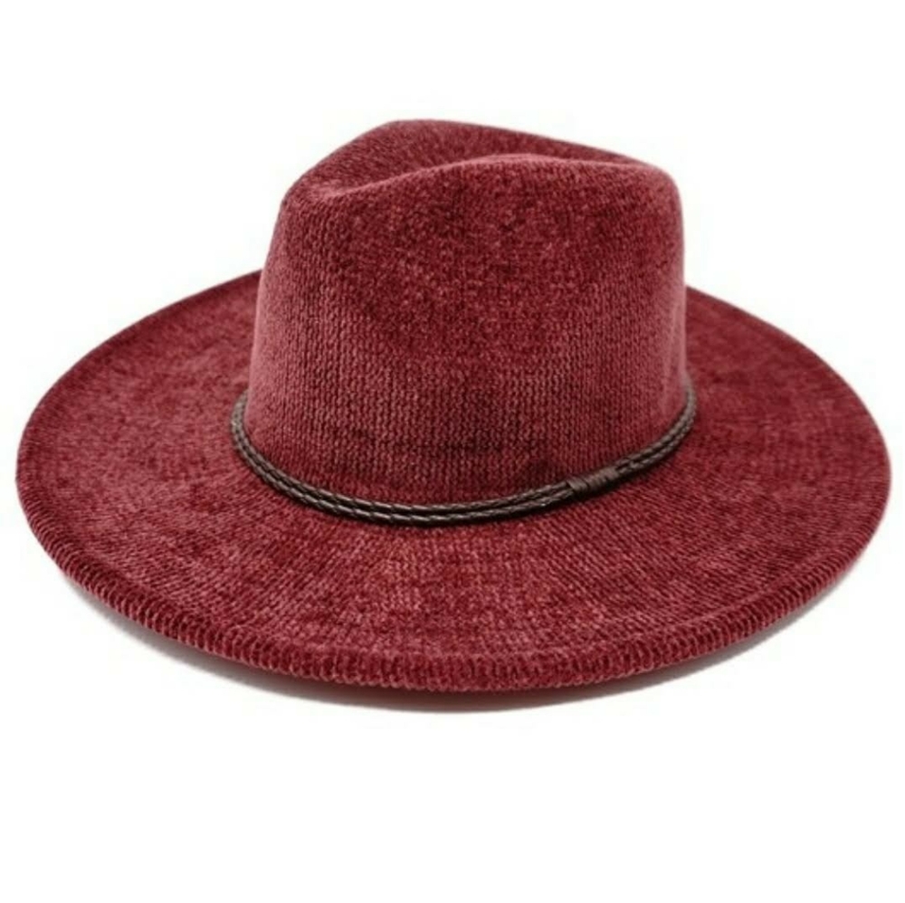 Fedora - Picture 3 of 6